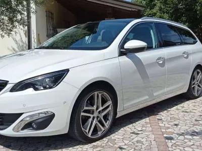 Usata Peugeot 308 Allure 150 CV (110 kW) 2015 Bianco Station wagon