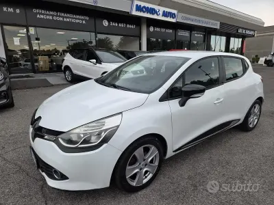 Usata Renault Clio IV 75 CV (55 kW) 2012 Bianco Berlina