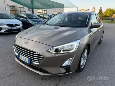 Usata Ford Focus Business Edition 120 CV (88 kW) 2019 Grigio Berlina