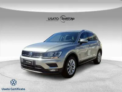 Usata VW Tiguan Sportline 150 CV (110 kW) 2020 Grigio SUV
