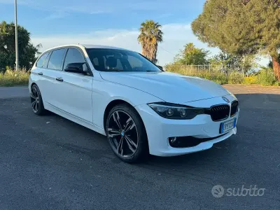 Begagnad BMW 318 143 HK (105 kW) 2013 Vit Kombi