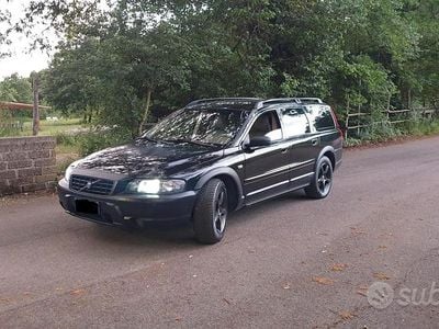Usata Volvo XC70 163 CV (119 kW) 2004 Nero SUV