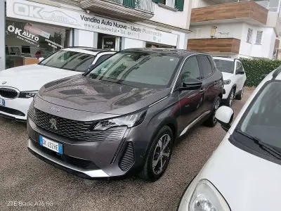Usata Peugeot 3008 Allure 131 CV (96 kW) 2022 Grigio SUV