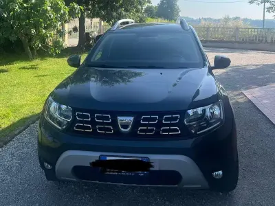 Usata Dacia Duster Anniversary 116 CV (85 kW) 2020 Grigio SUV