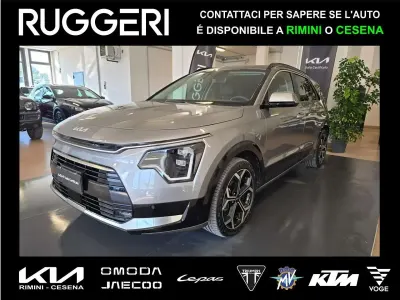 Usata Kia Niro 126 CV (92 kW) 2024 Grigio SUV