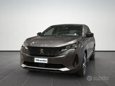 Usata Peugeot 3008 Allure 131 CV (96 kW) 2023 Grigio SUV