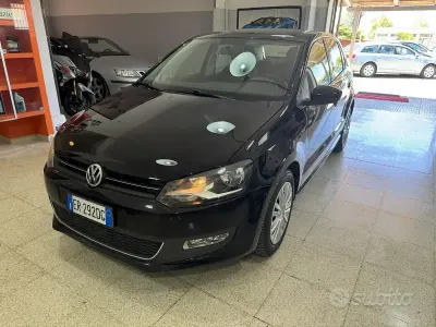 Usata VW Polo 69 CV (50 kW) 2013 Nero Utilitaria