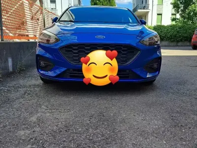 Usata Ford Focus ST-Line 120 CV (88 kW) 2019 Bluazzurro Berlina