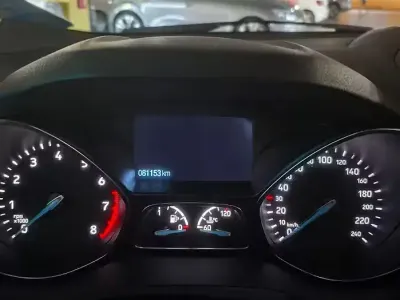 Usata Ford Kuga 120 CV (88 kW) 2019 Grigio SUV