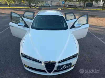 Second-hand Alfa Romeo 159 Super 136 CP (100 kW) 2011 Alb Break