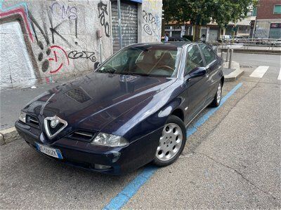usata Alfa Romeo 166 2.0i 16V Twin Spark cat Distinctive