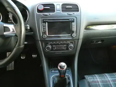 Usata VW Golf VI GTI 210 CV (154 kW) 2009 Bianco Berlina