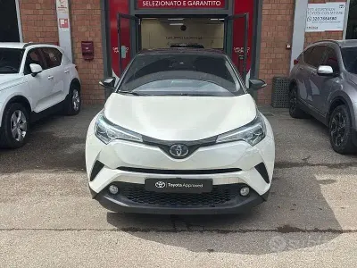 Begagnad Toyota C-HR