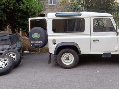 usata Land Rover Defender TD4