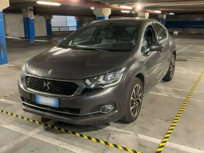Usata DS Automobiles DS4 So Chic 120 CV (88 kW) 2016 Grigio Berlina