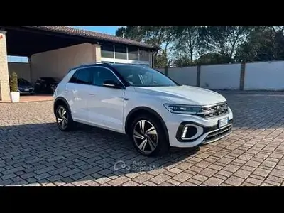 Usata VW T-Roc Life 150 CV (110 kW) 2023 Bianco SUV