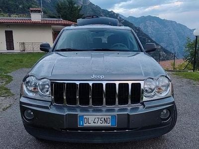 Usata Jeep Grand Cherokee 218 CV (160 kW) 2007 Grigio SUV