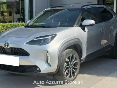 Usata Toyota Yaris Cross Trend 116 CV (85 kW) 2023 Grigio SUV