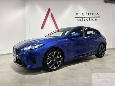 Usata BMW 118 M Sport 150 CV (110 kW) 2024 Blu/azzurro Utilitaria