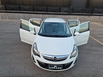 Usata Opel Corsa Enjoy 80 CV (58 kW) 2009 Bianco Berlina