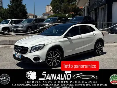 Usata Mercedes GLA220 Premium 177 CV (130 kW) 2017 Bianco SUV
