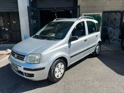 Begagnad Fiat Panda Dynamic 60 HK (44 kW) 2008 Grå Halvkombi