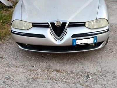 Usata Alfa Romeo 156 120 CV (88 kW) 2000 Grigio Berlina