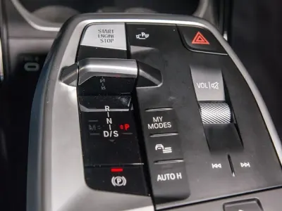 Begagnad BMW X1 Efficient Dynamics 150 HK (110 kW) 2024 Grå SUV