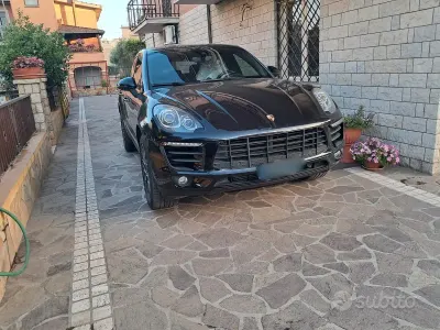 Usata Porsche Macan S 340 CV (250 kW) 2014 Nero SUV