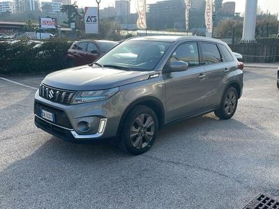 Usata Suzuki Vitara Cool 129 CV (94 kW) 2023 Grigio SUV