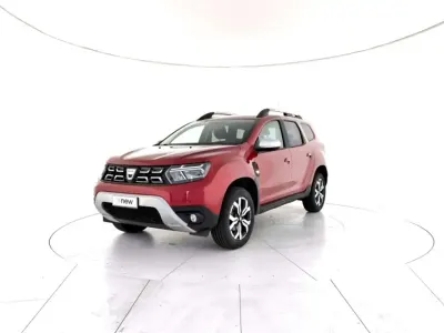 Usata Dacia Duster Prestige 101 CV (74 kW) 2022 Rosso fusion SUV