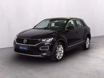 Usata VW T-Roc Advance 150 CV (110 kW) 2021 Deep black perlato SUV