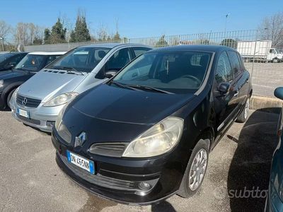 Usata Renault Clio II 58 CV (42 kW) 2009 Nero Berlina