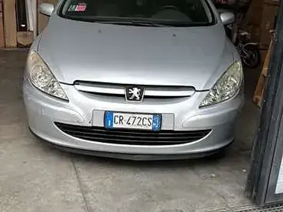 Usata Peugeot 307 CC 109 CV (80 kW) 2004 Cabrio