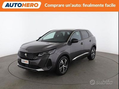 Usata Peugeot 3008 Allure 130 CV (95 kW) 2022 Grigio SUV