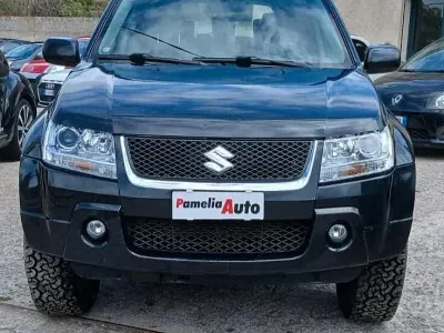 Usata Suzuki Grand Vitara 129 CV (94 kW) 2006 Nero SUV