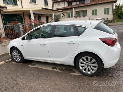 usata Opel Astra 5p 1.7 cdti Cosmo 125cv 6m fap