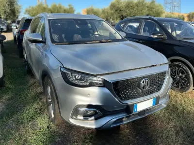 Usata MG HS Luxury 162 CV (119 kW) 2023 Argento SUV