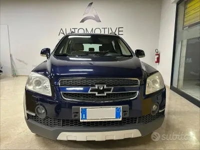 Usata Chevrolet Captiva 150 CV (110 kW) 2007 Blu SUV