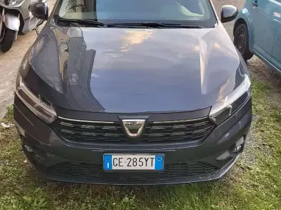 Usata Dacia Sandero 90 CV (66 kW) 2021 Grigio Berlina