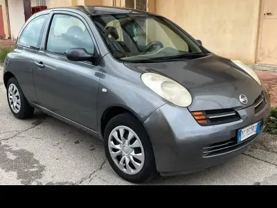 Usata Nissan Micra 65 CV (47 kW) 2006 Grigio Berlina
