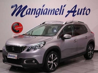 Usata Peugeot 2008 Allure 102 CV (75 kW) 2019 Grigio SUV