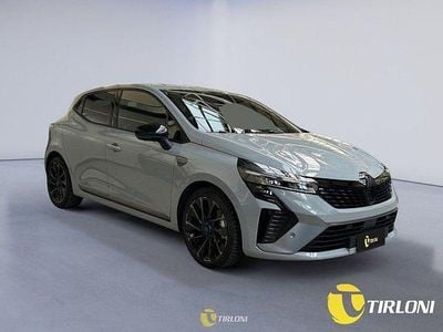 Begagnad Renault Clio V Esprit Alpine 145 HK (106 kW) 2024 Grå Halvkombi