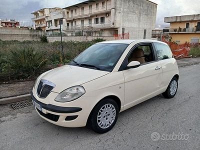 Usata Lancia Ypsilon 59 CV (43 kW) 2005 Nero Utilitaria