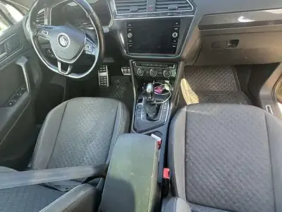Usata VW Tiguan R-line 150 CV (110 kW) 2018 Grigio SUV