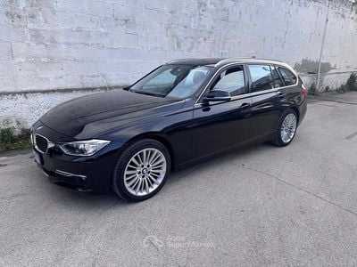 Usata BMW 320 Luxury Line 190 CV (139 kW) 2015 Nero Station wagon