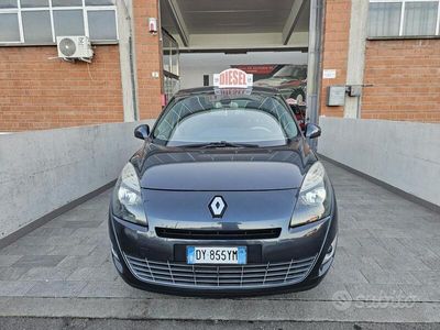 usata Renault Scénic III Scénic 1.9 dCi 130CV Dynamique