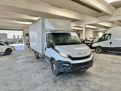 Usata Iveco 35.12 115 CV (84 kW) 2019 Bianco Furgone