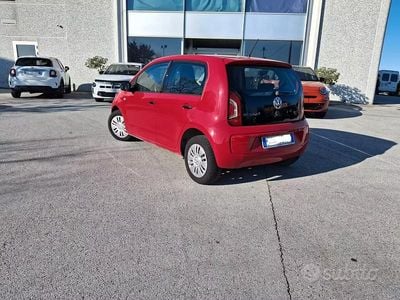 Usata VW up! 68 CV (50 kW) 2014 Rosso Utilitaria
