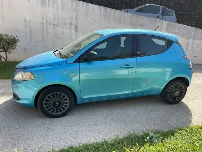 Usata Lancia Ypsilon S 95 CV (69 kW) 2014 Blu Utilitaria